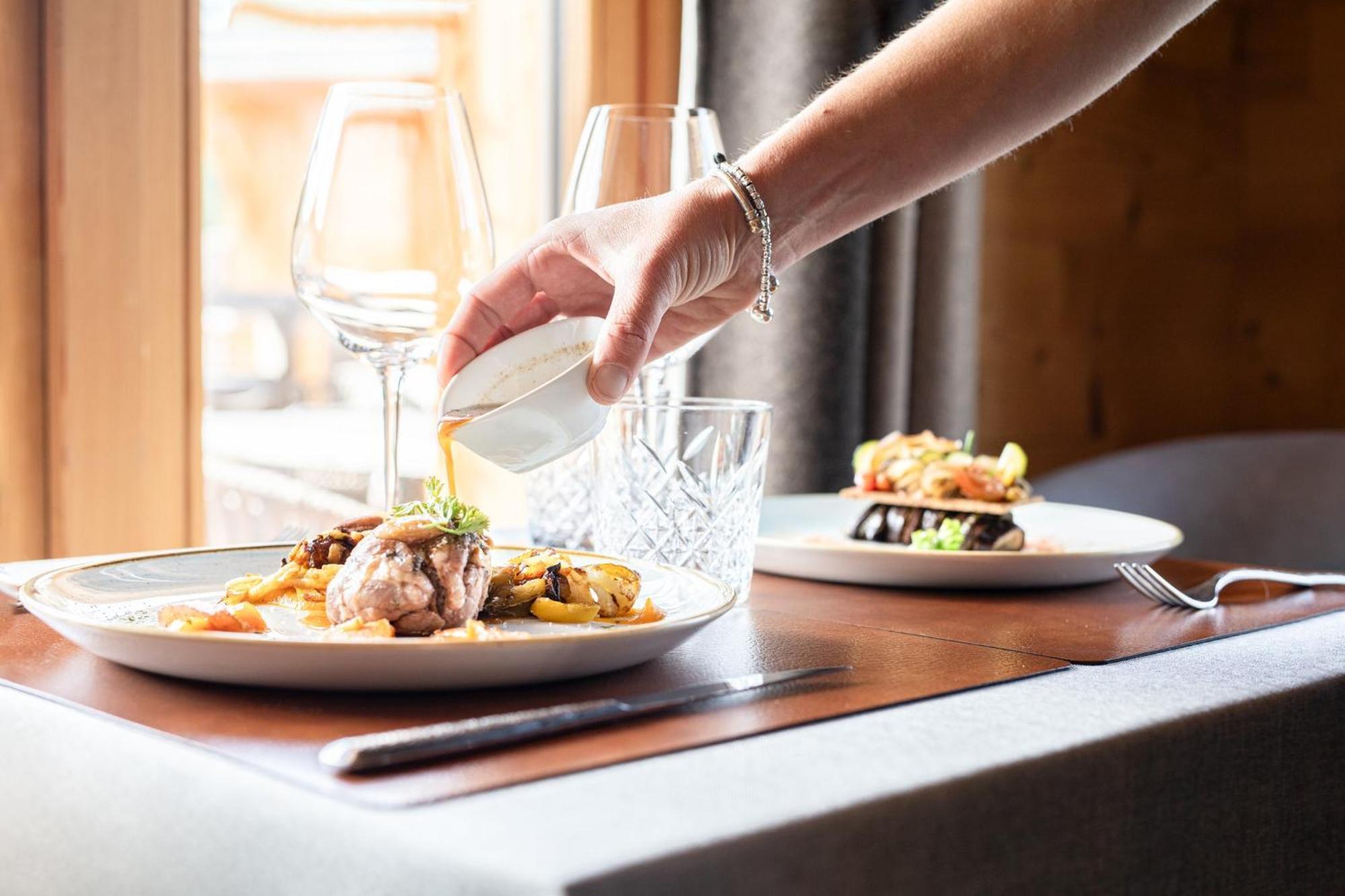 Le Chalet Blanc Hotel & Spa Montgenèvre Zewnętrze zdjęcie