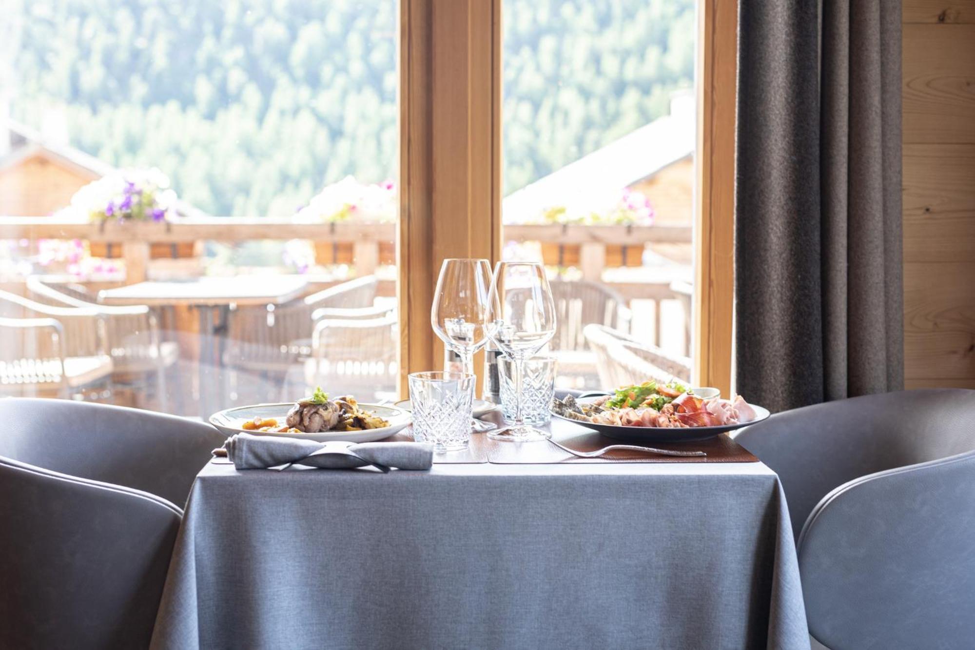 Le Chalet Blanc Hotel & Spa Montgenèvre Zewnętrze zdjęcie